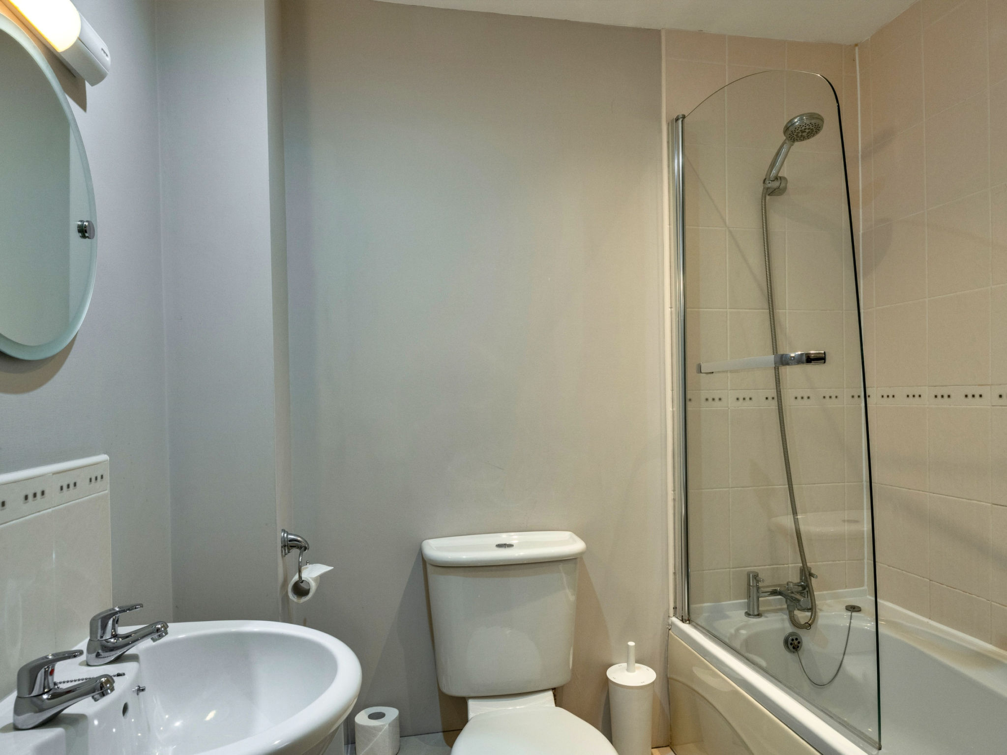 Hollies Cottage, Willow (2 bed) - Binnen