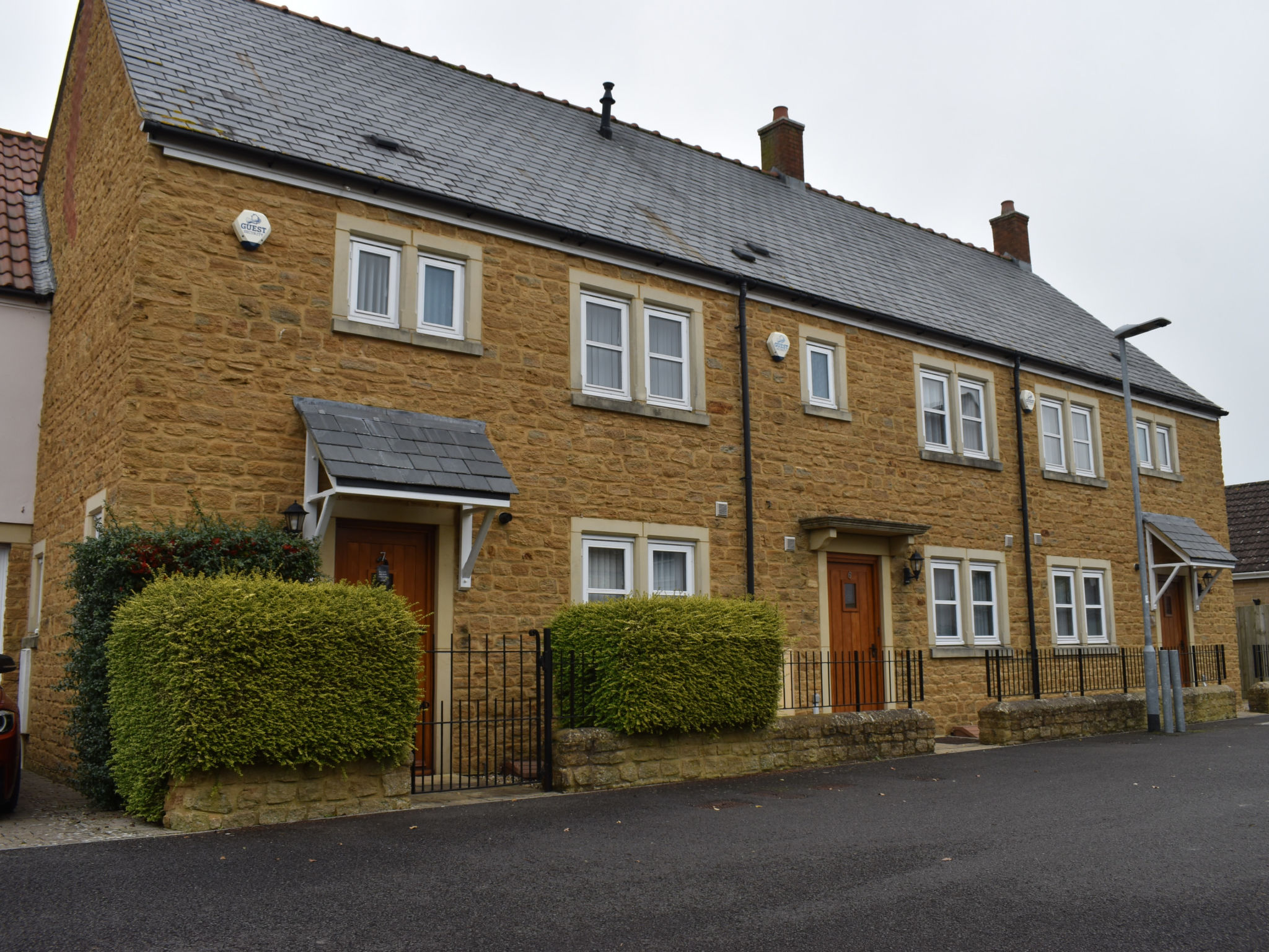 Hollies Cottage, Willow (2 bed)