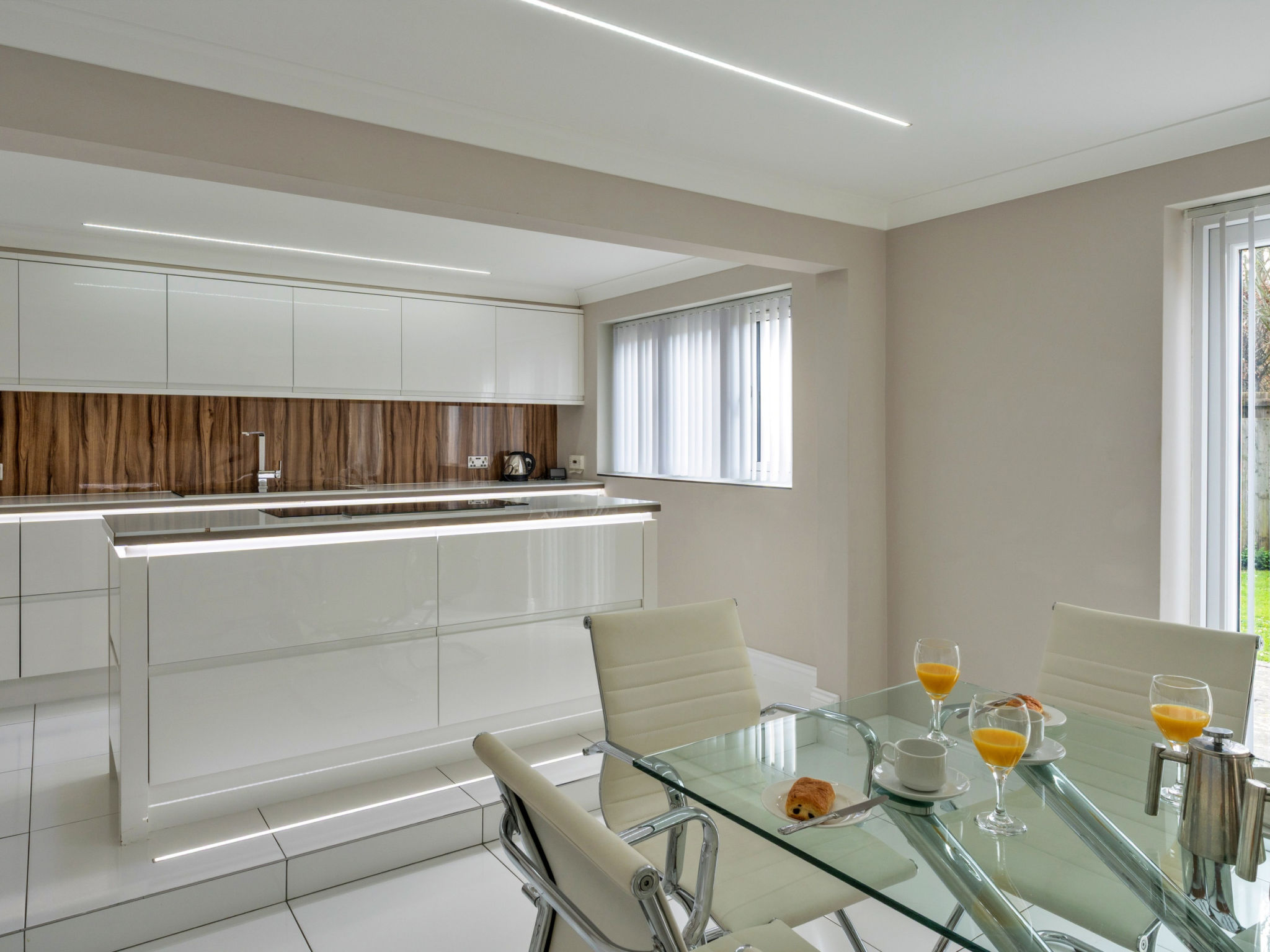 Hollies Cottage, Elm (4 bed)