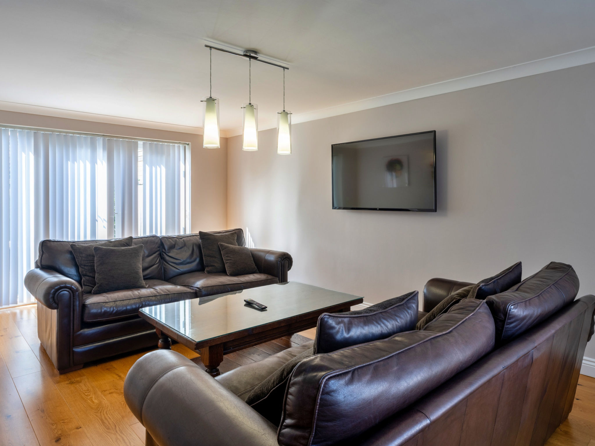 Hollies Cottage, Elm (4 bed) - Binnen