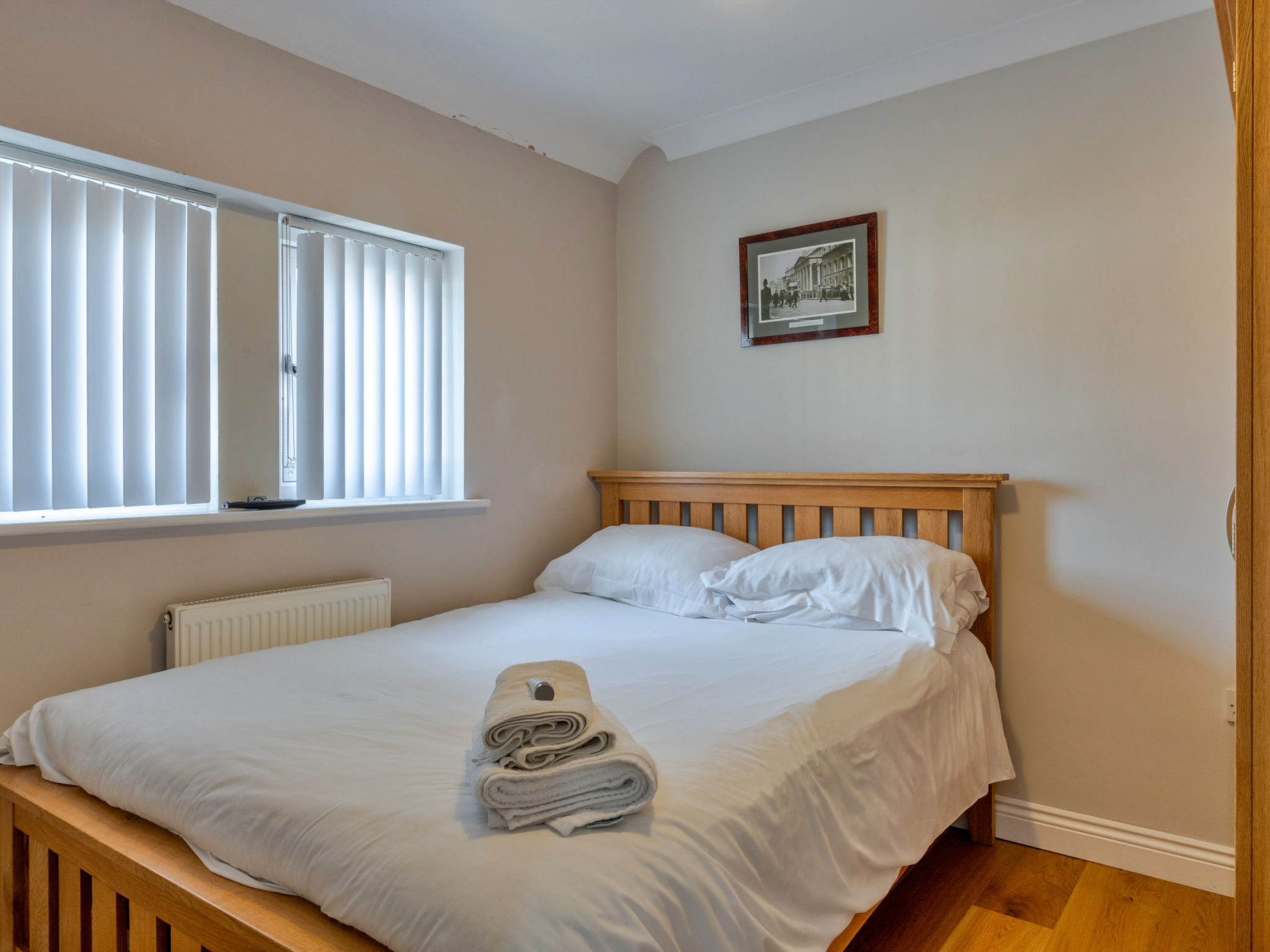 Hollies Cottage, Elm (4 bed) - Binnen