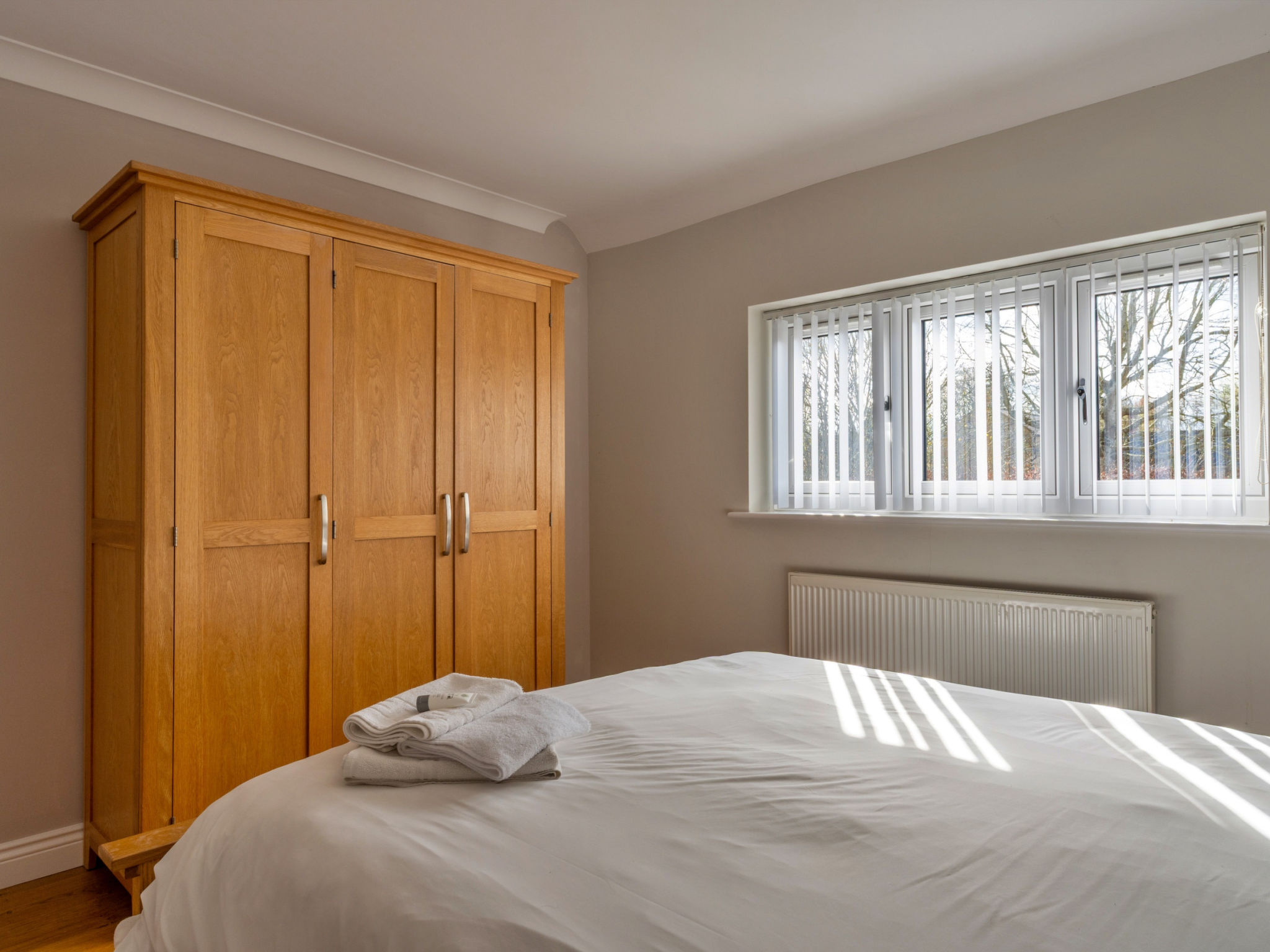Hollies Cottage, Elm (4 bed) - Binnen