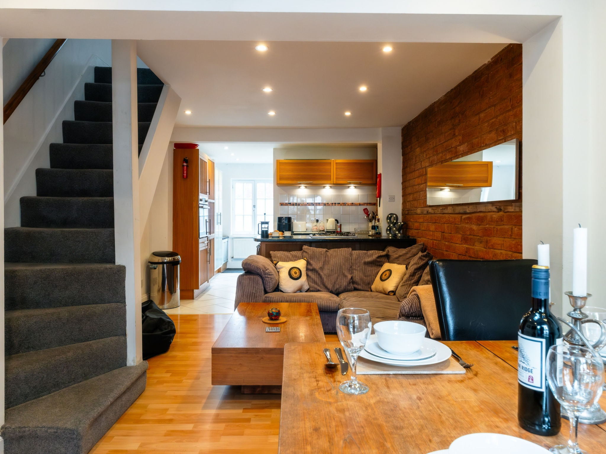 Three Storeys in Newent
