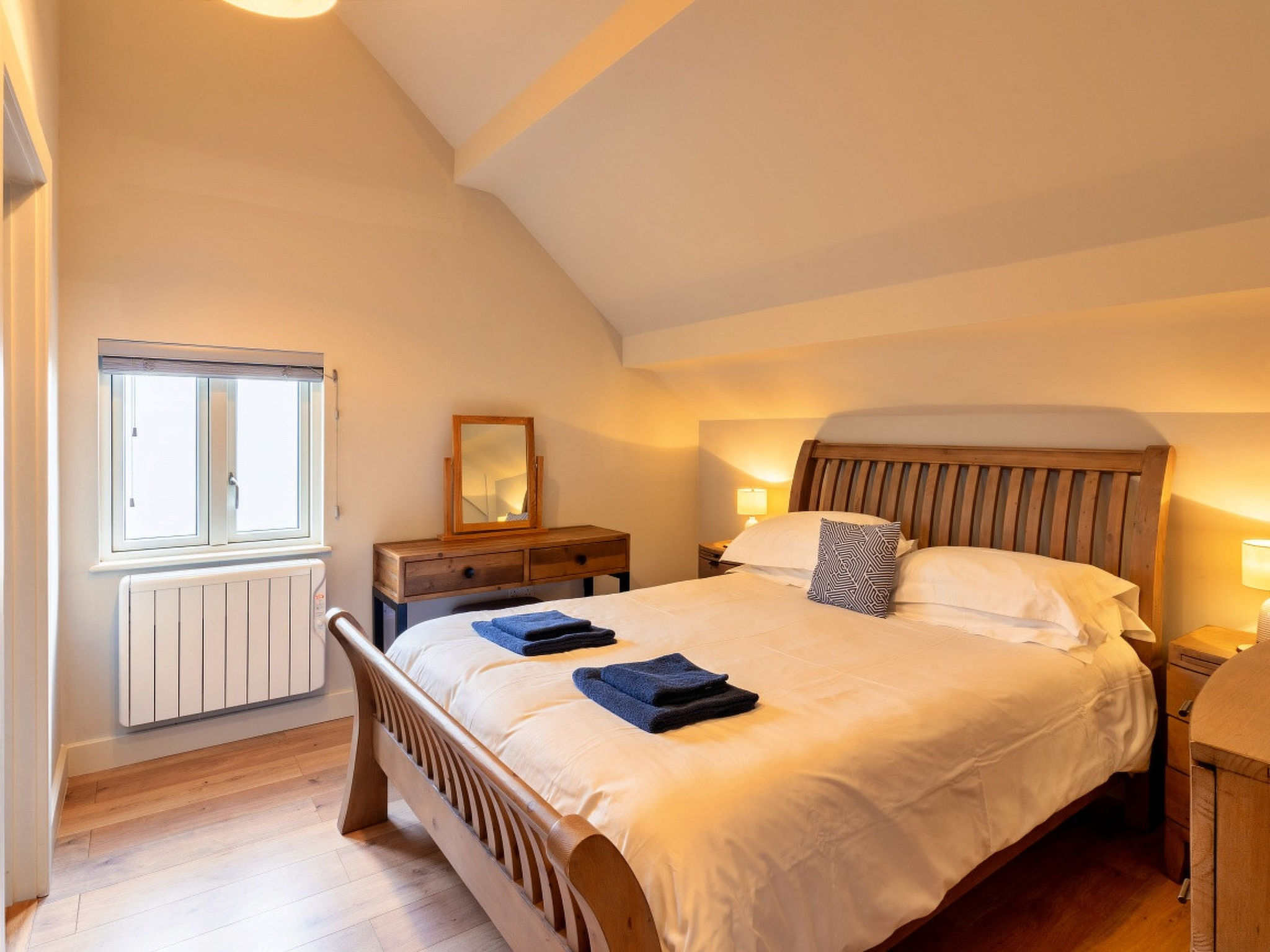 Oak Cottage-Binnen