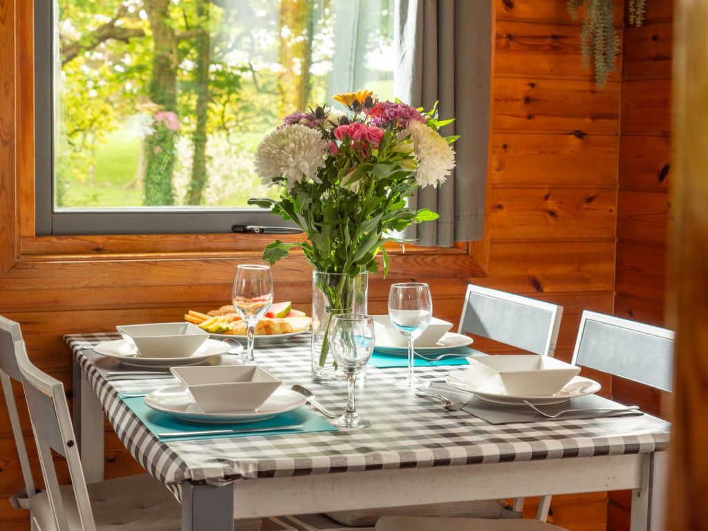 Sycamore Hot Tub Lodge