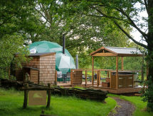 Knole Luxury Dome: Glamping in een ruime koepel nabij Canterbury - thumbnail 2