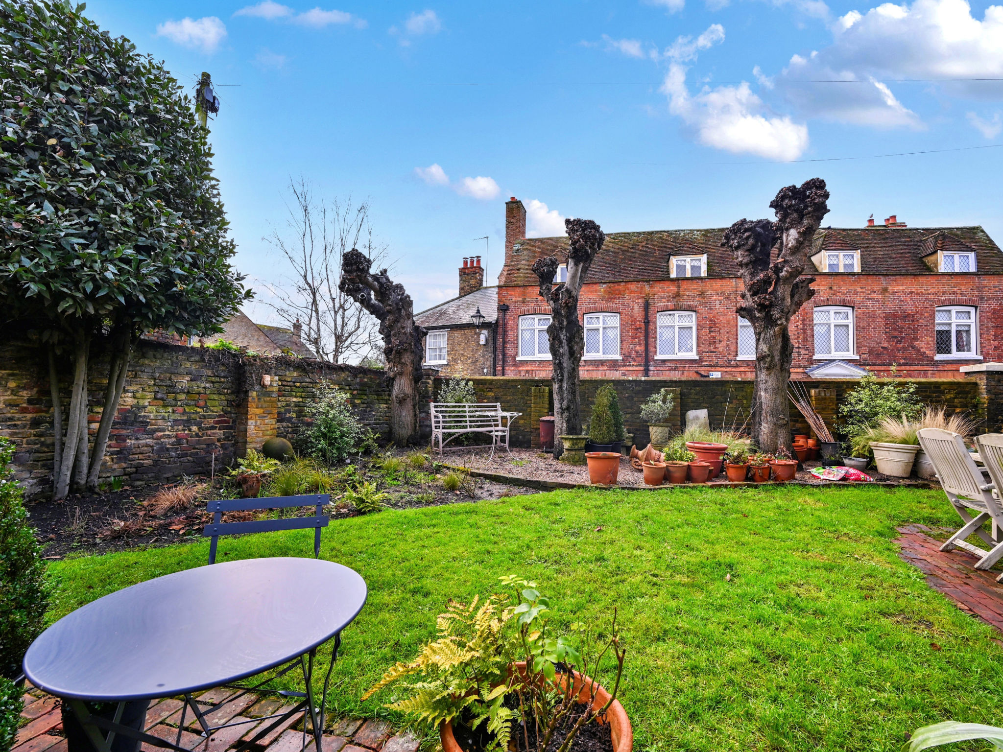 St Germain's Annexe - Outside