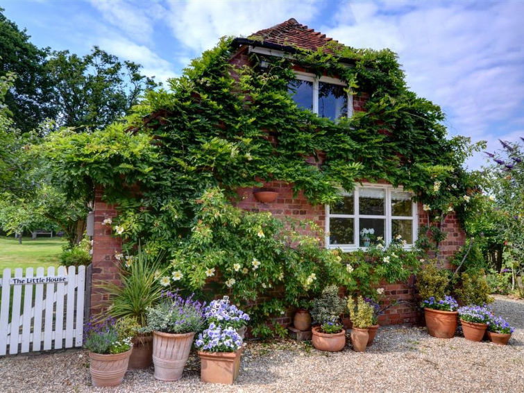 Coveneys Accommodation in Tenterden