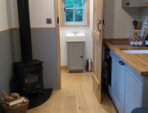 Romantisch verblijf in The Bakers Hut te Steyning met eigen tuin - thumbnail 5