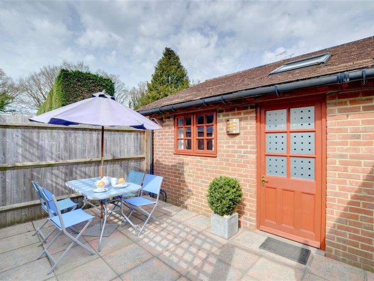 Goldy Accommodation in Hawkhurst