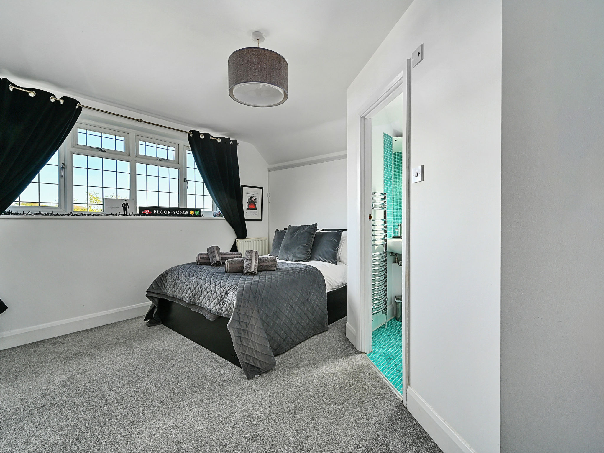 Maison 19, South Way – Chambre, photo 18 sur 33