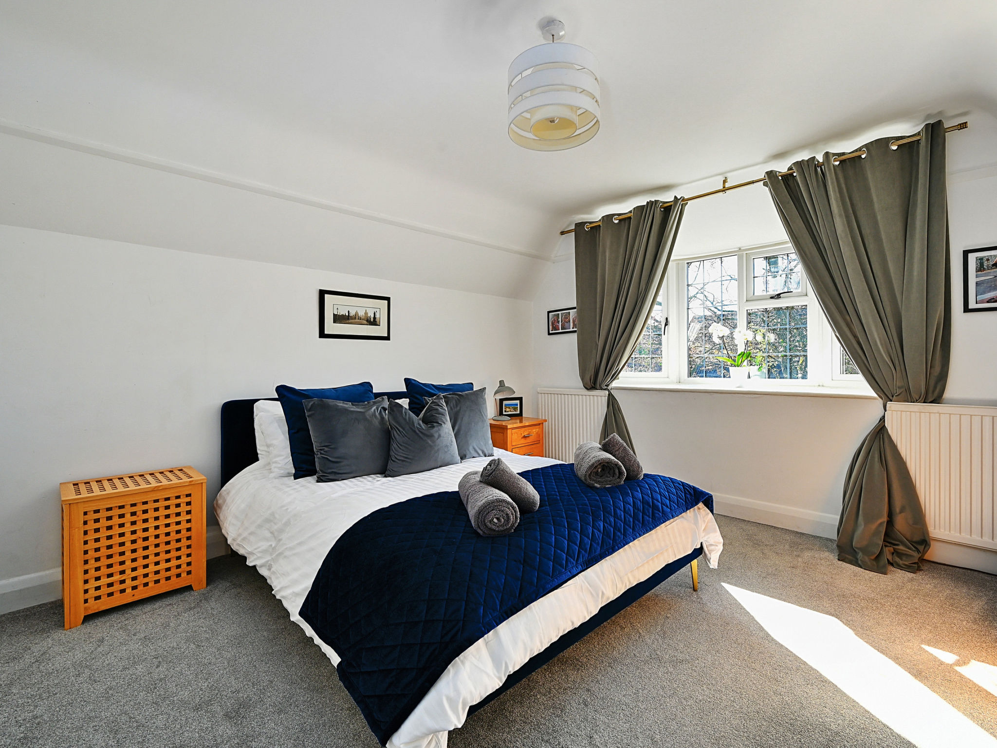 Maison 19, South Way – Chambre, photo 8 sur 33