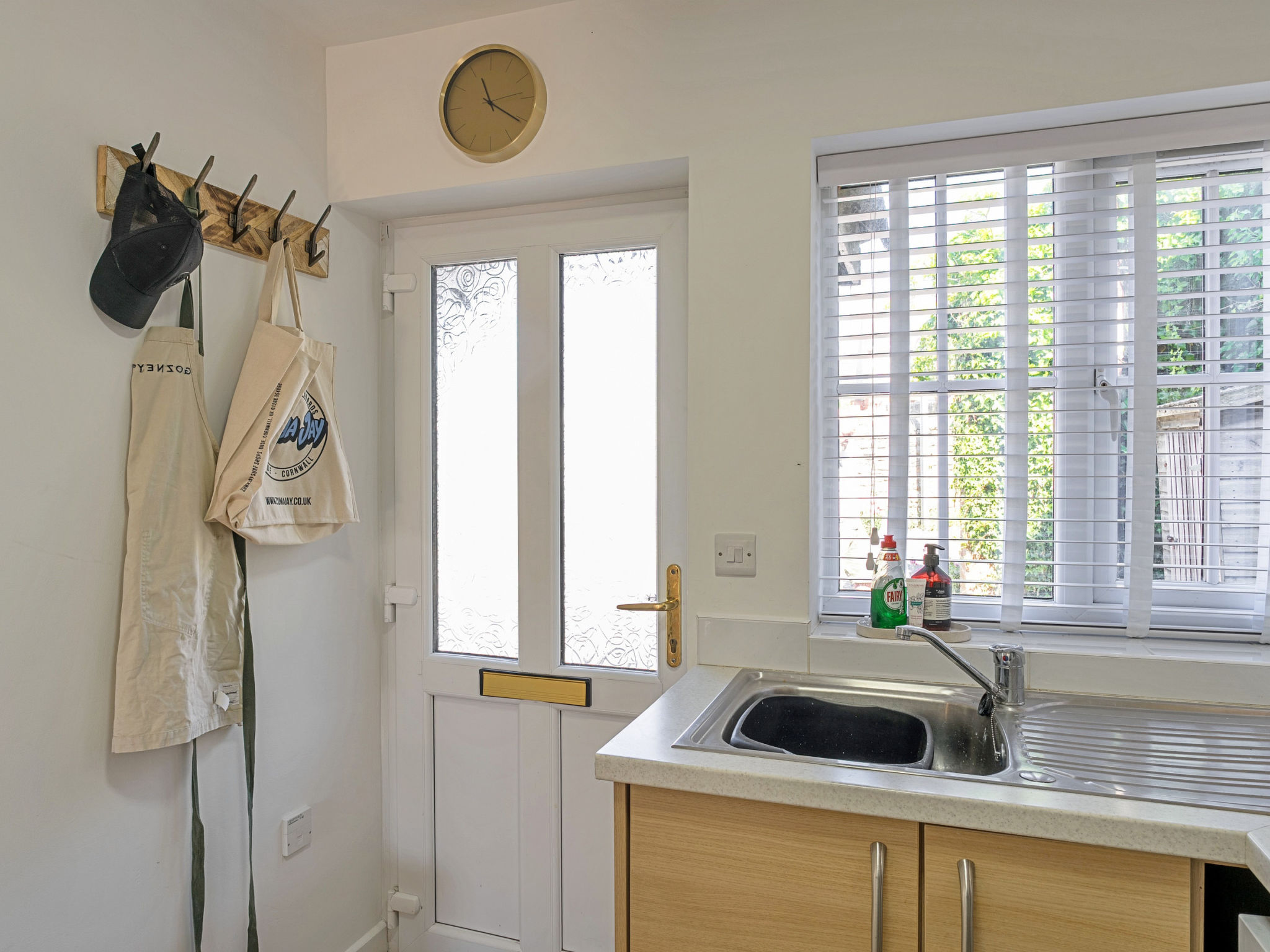 Strand Mews-Inside