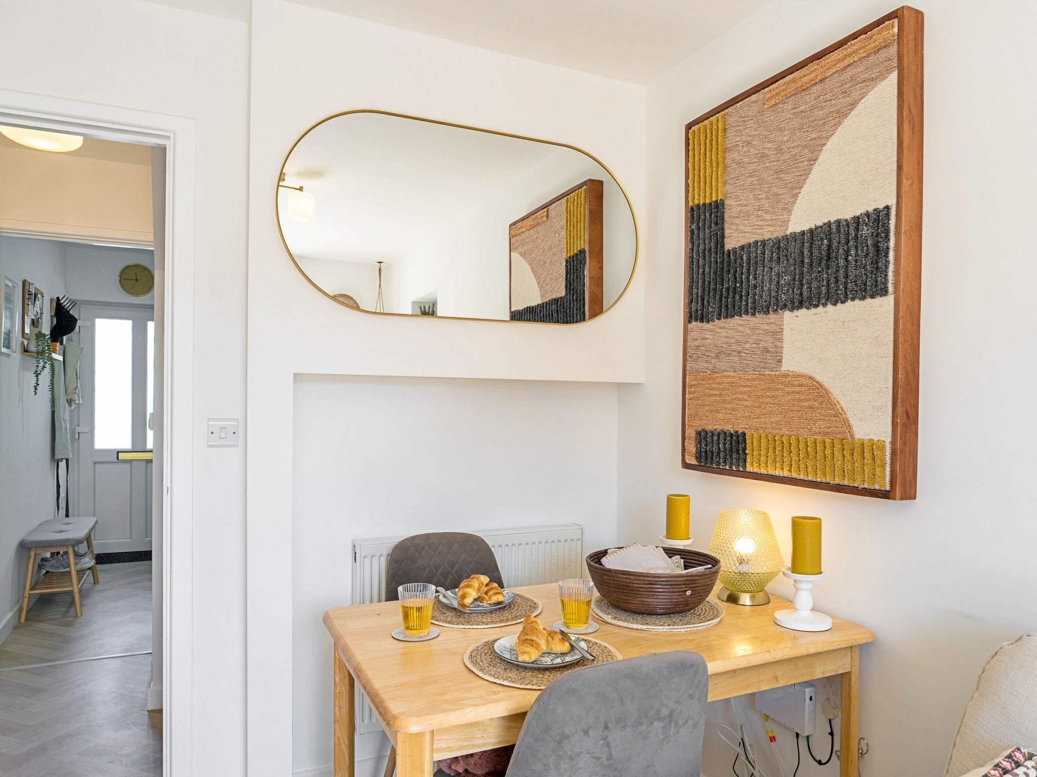 Strand Mews-Inside
