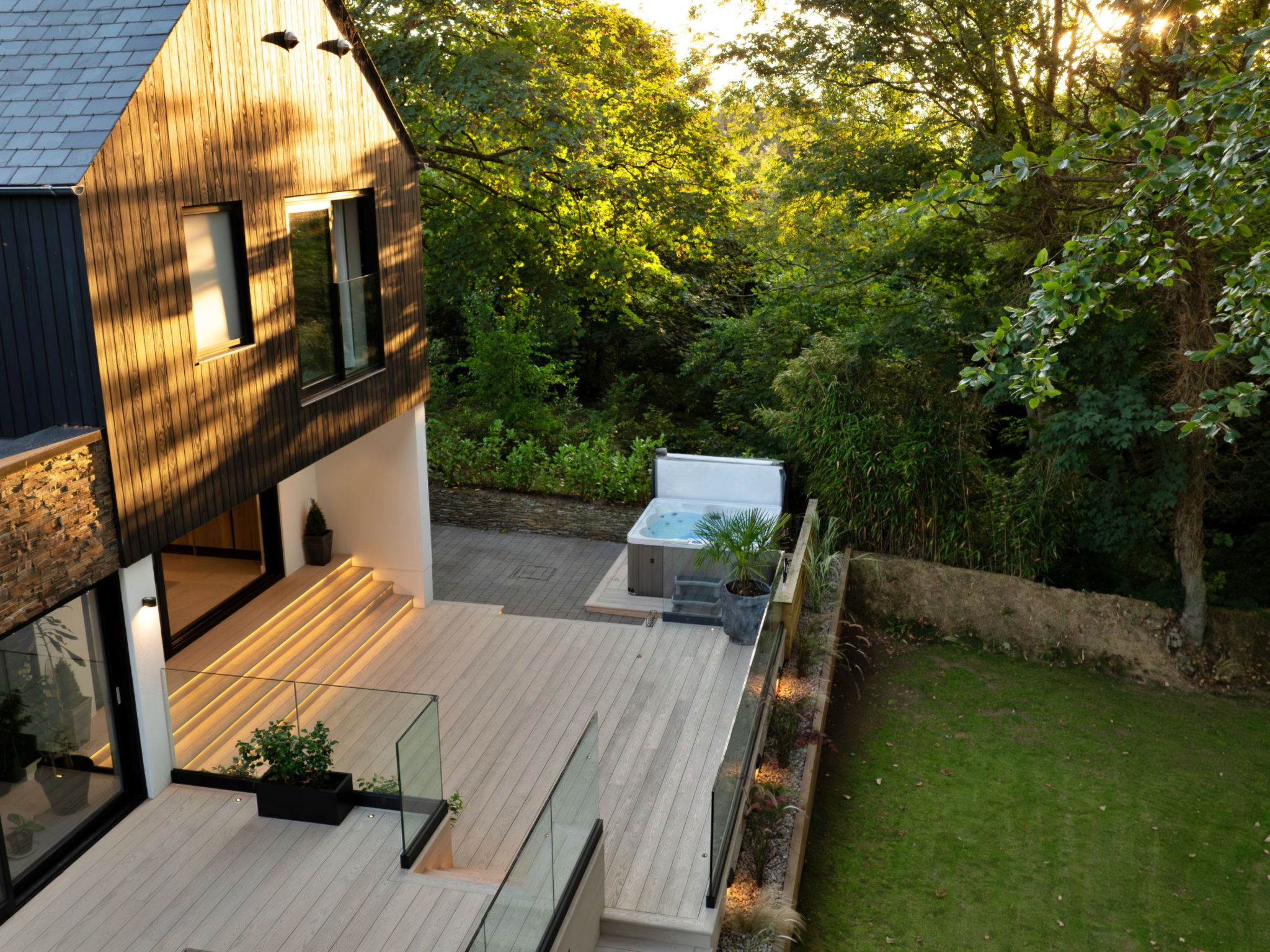 Orchard Rise - Buiten