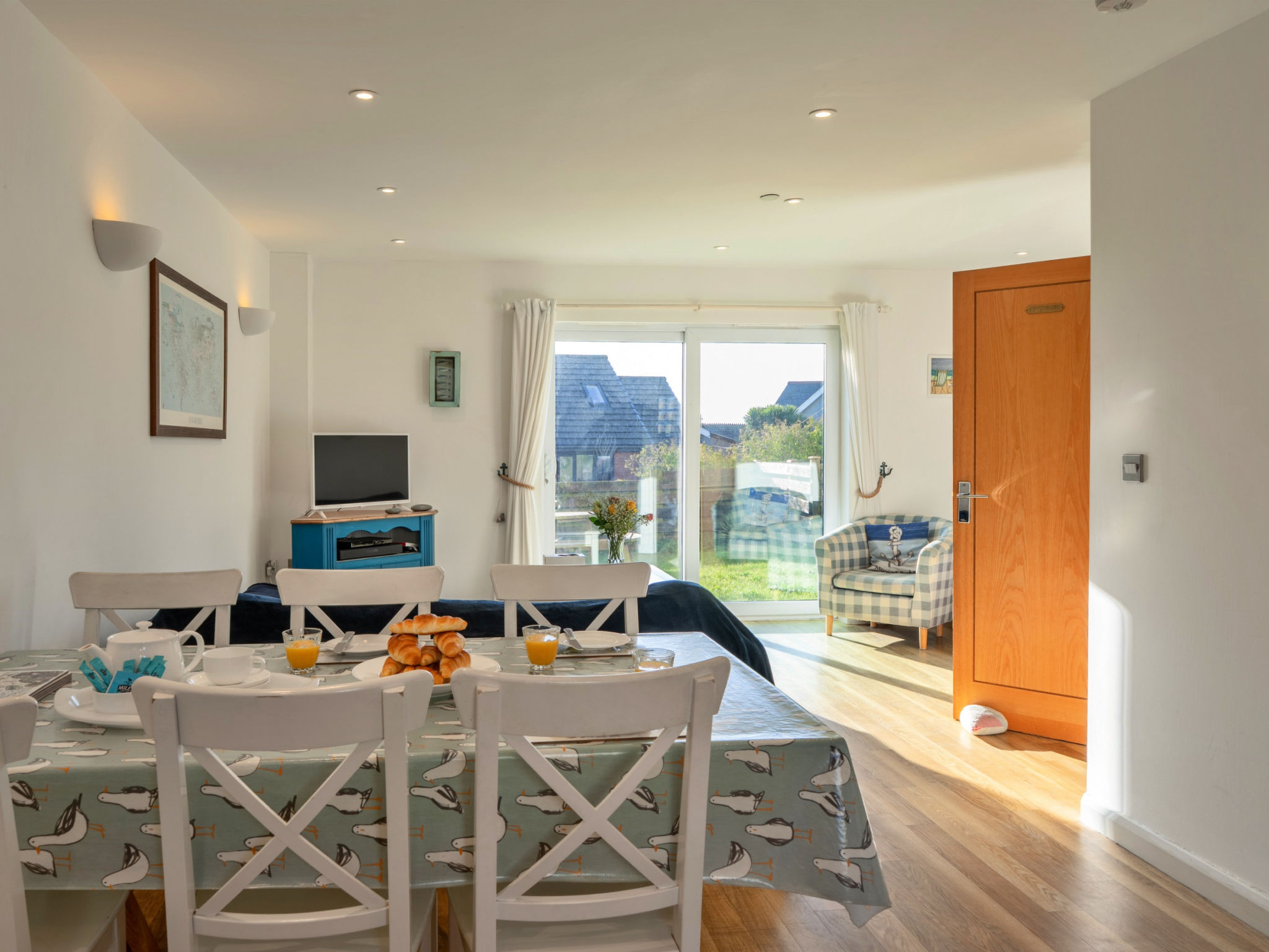 Bude, Upper Deck