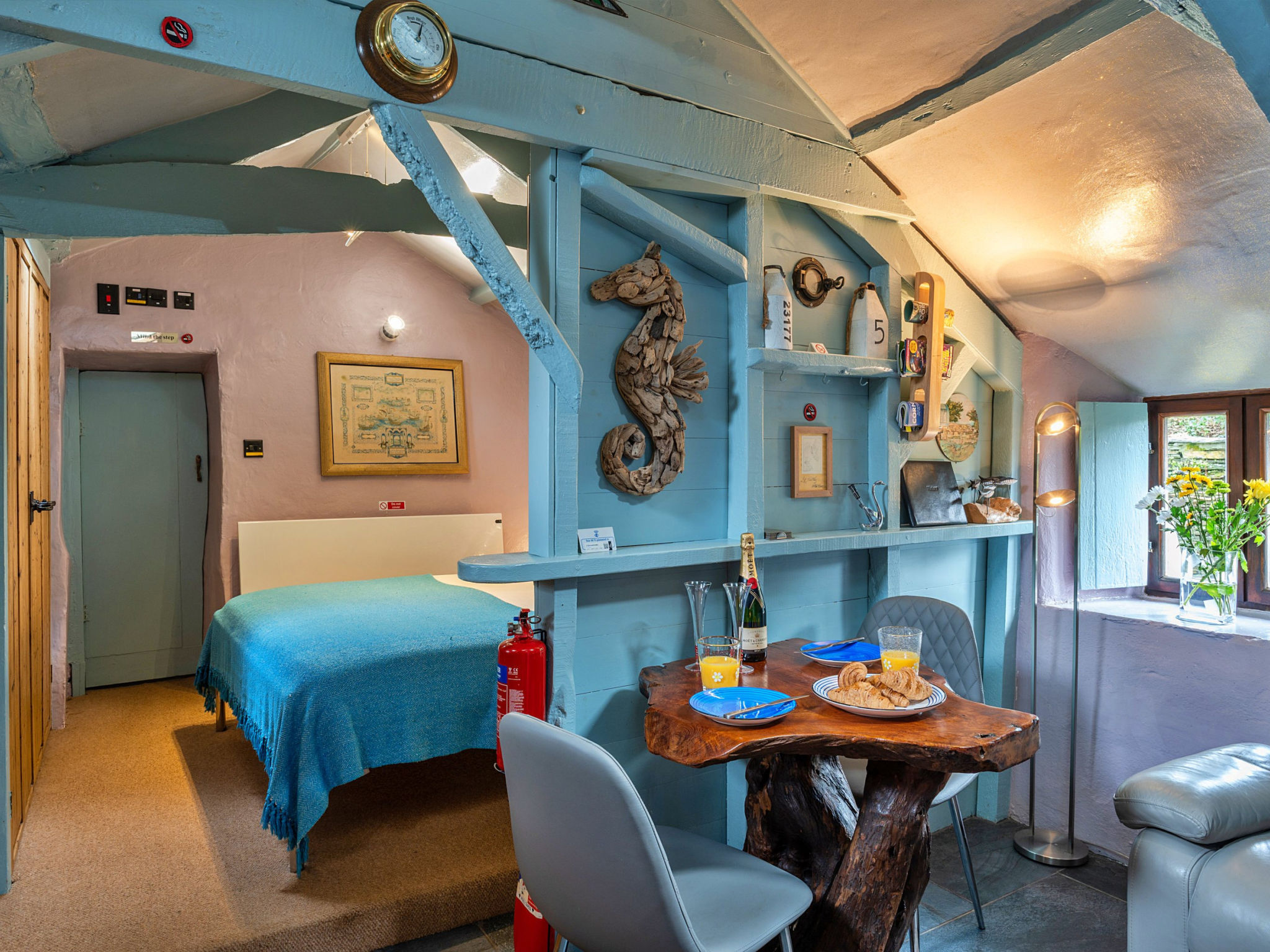 Fisherman's Cottage-Inside