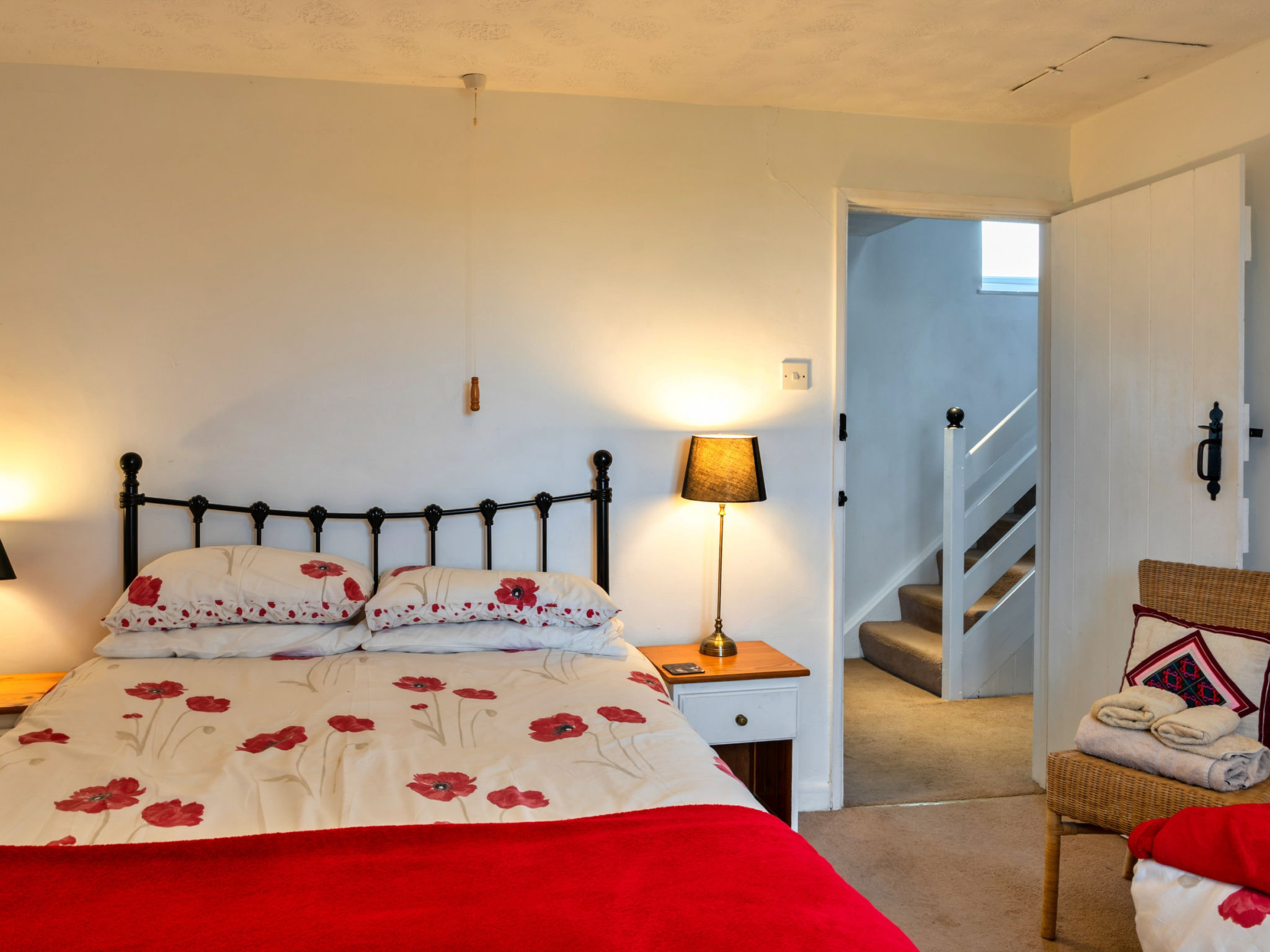 Squire, Quinceborough Farm - Binnen