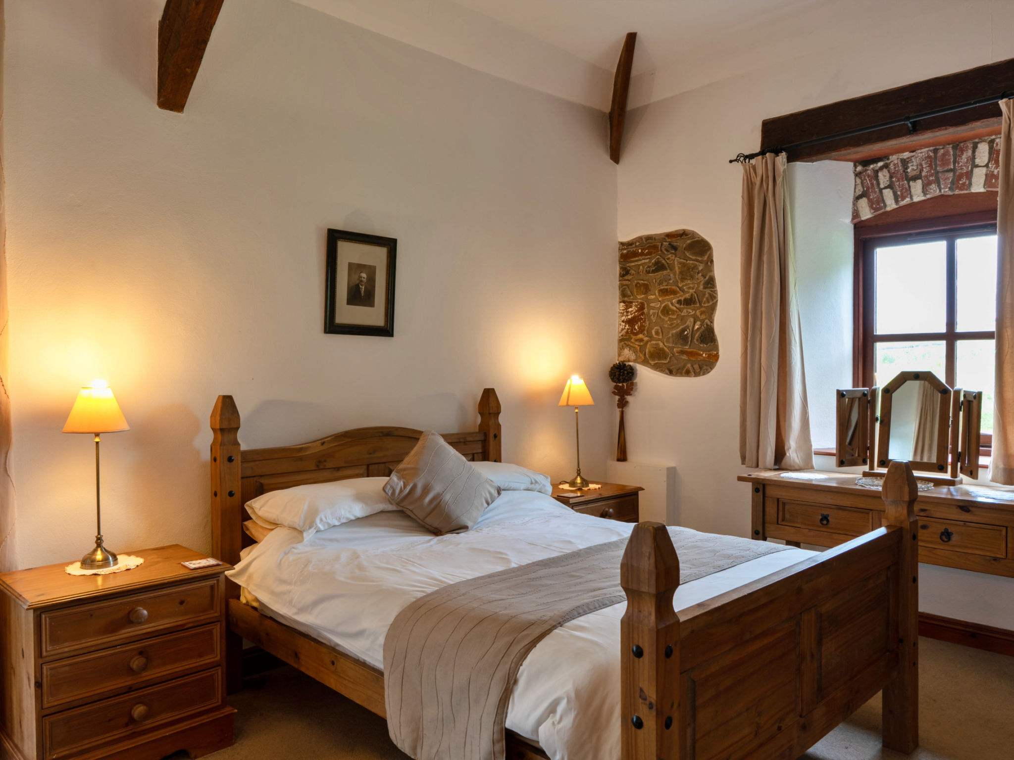 Roost, Quinceborough Farm - Binnen