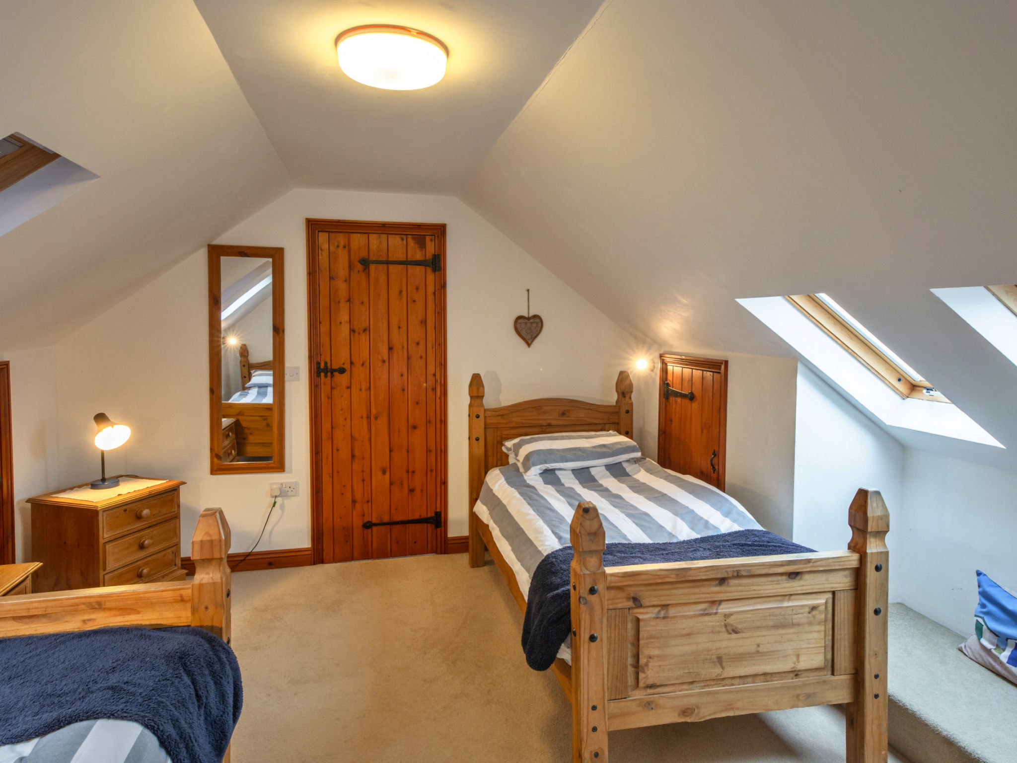 Roost, Quinceborough Farm - Binnen