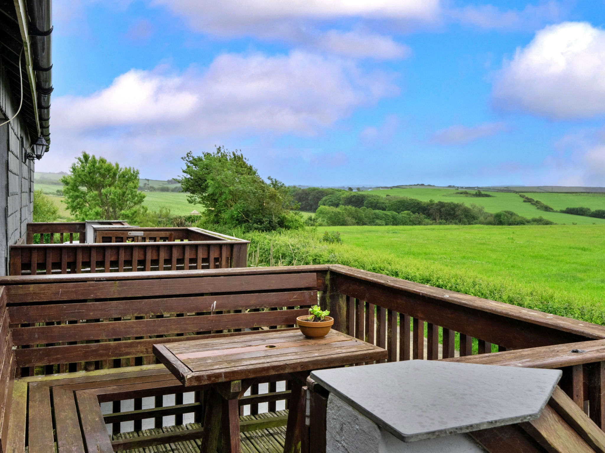 Mucklow, Quinceborough Farm - Buiten