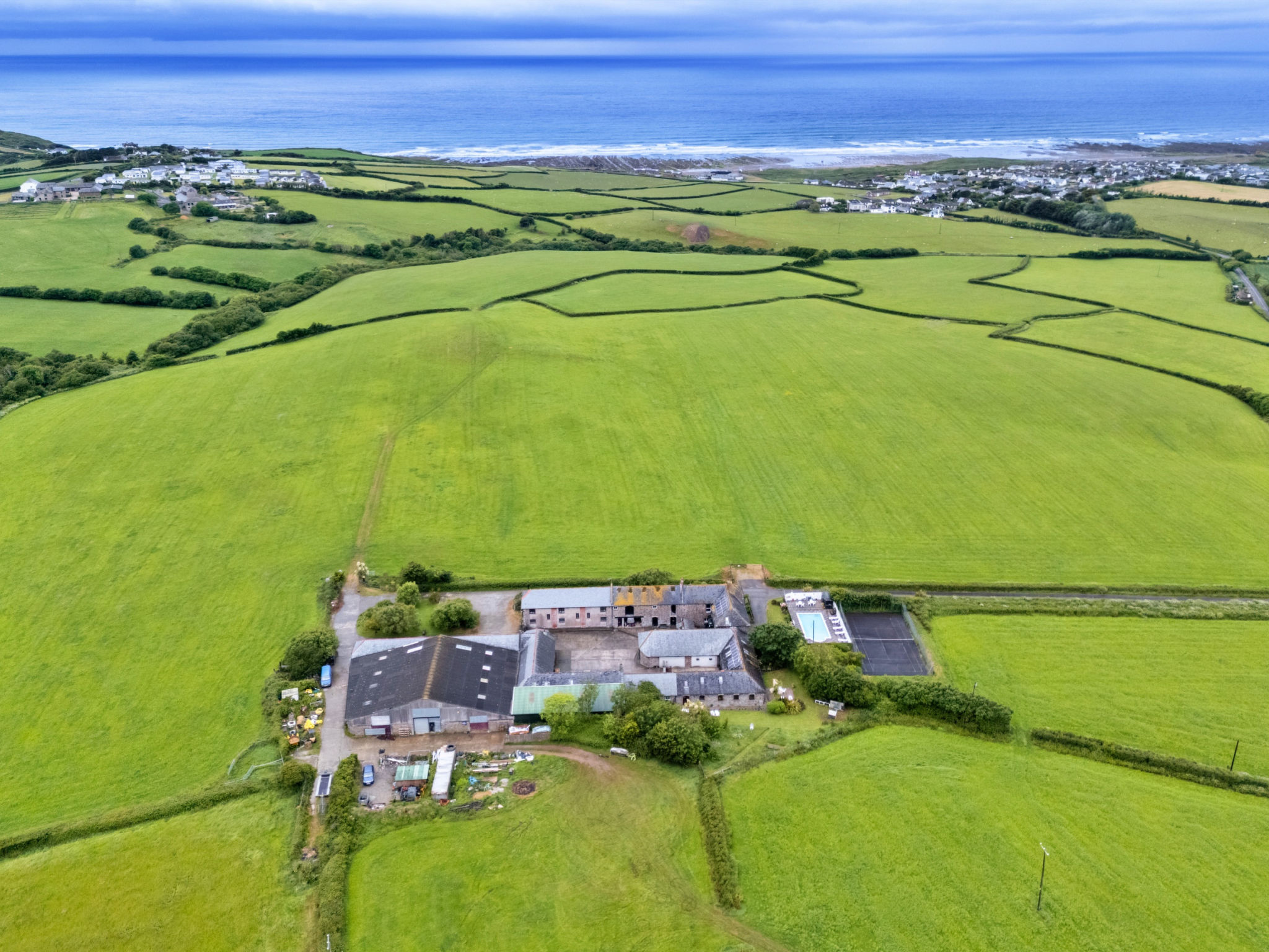Mucklow, Quinceborough Farm - Buiten