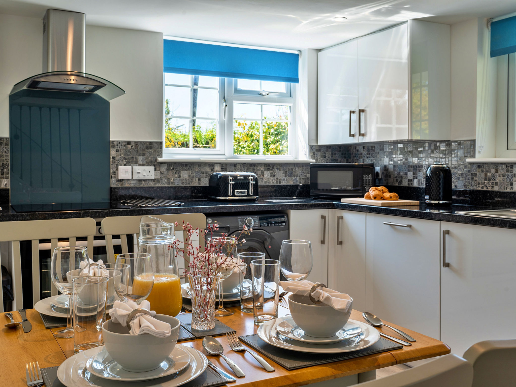 Trethew Cottage-Binnen