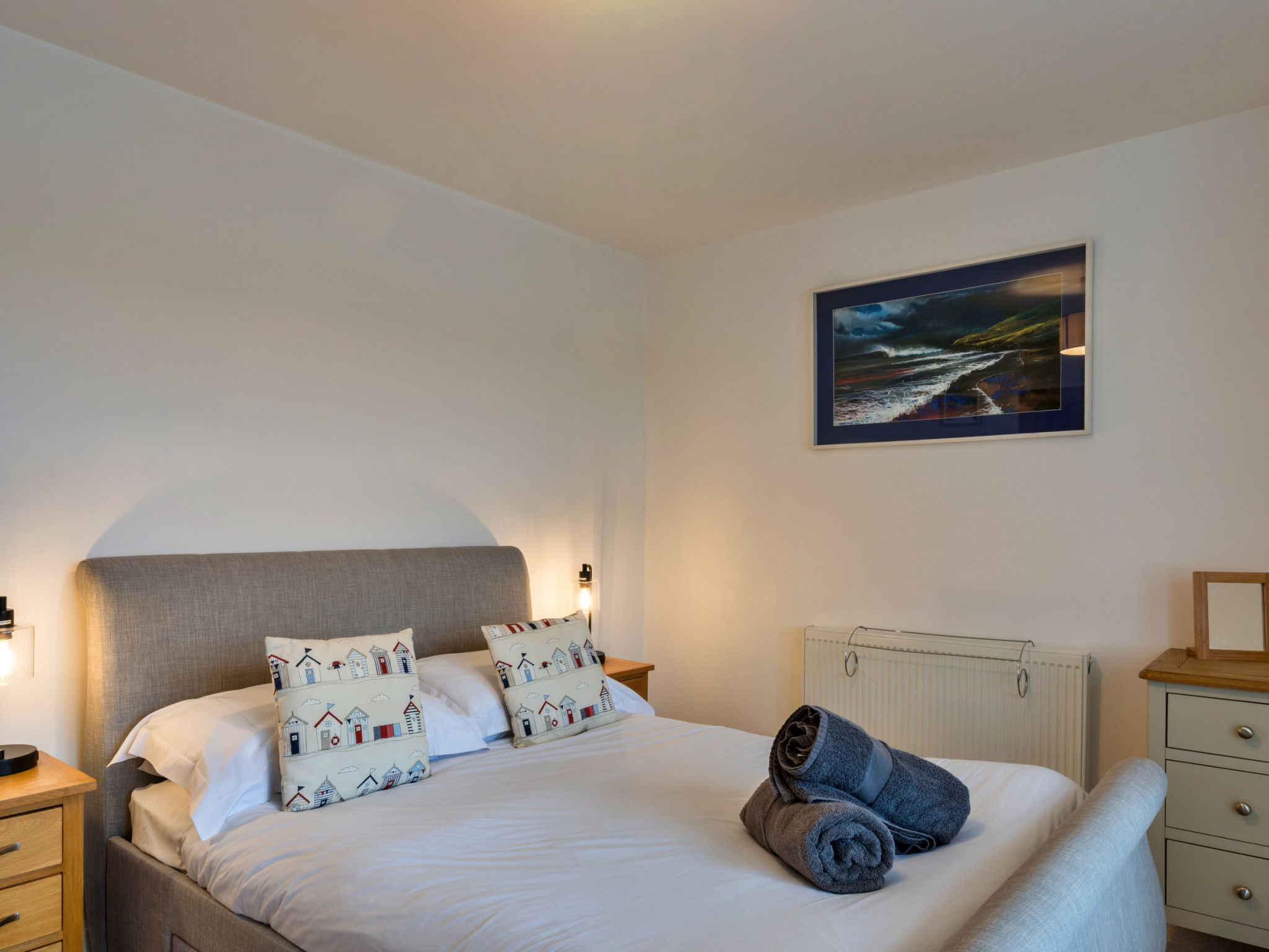 Tregirls - Inside