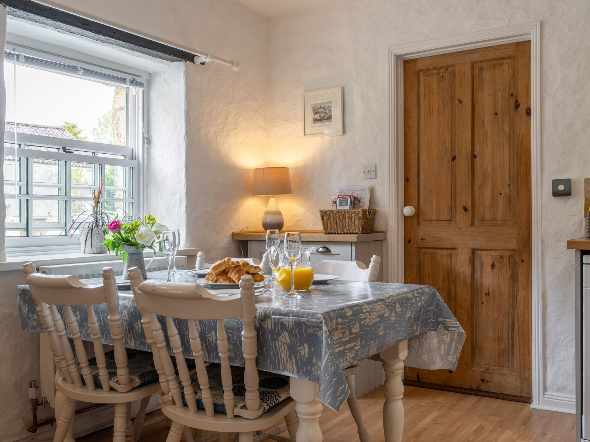 Swallow Cottage - Inside