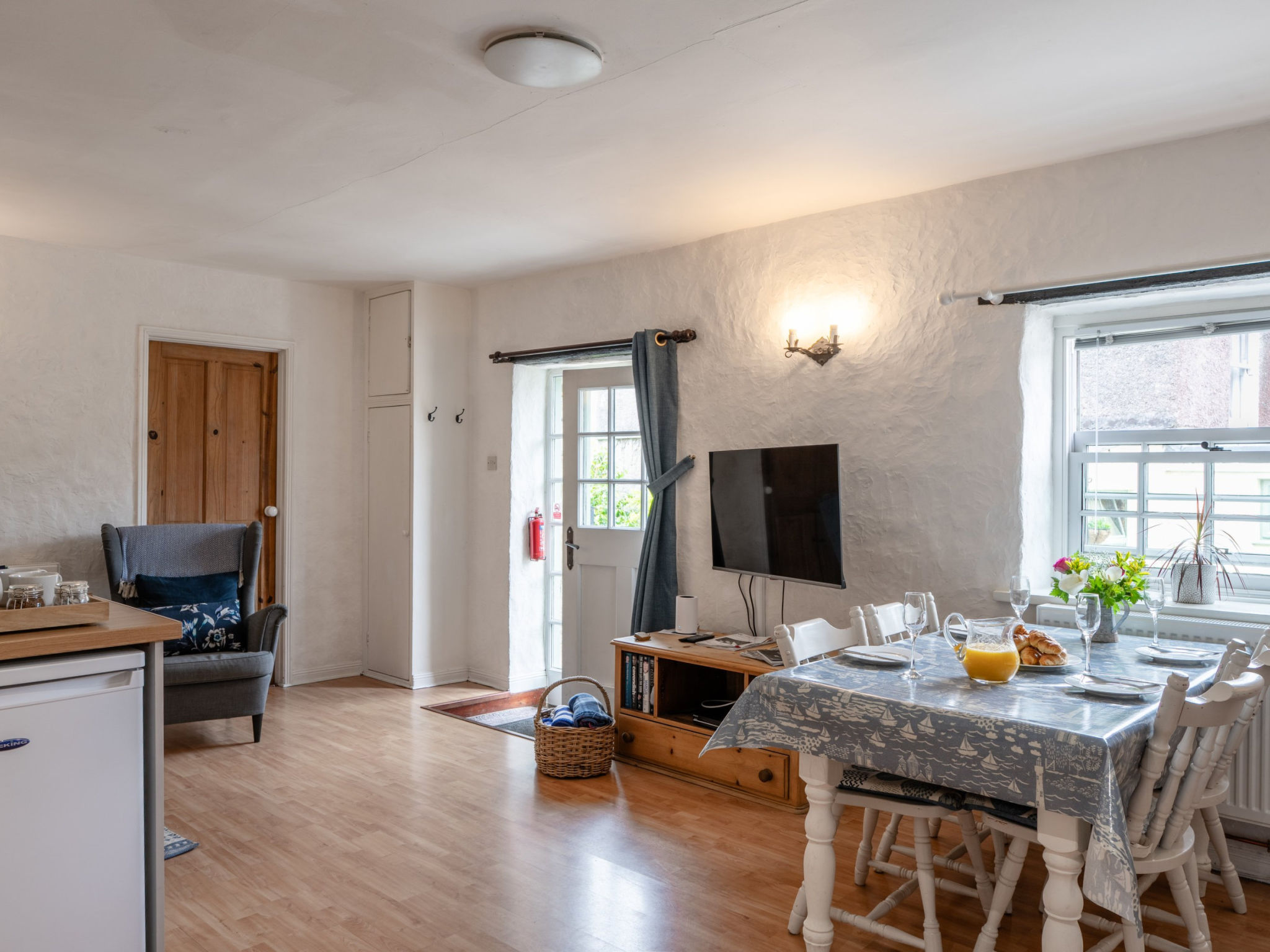 Swallow Cottage - Inside