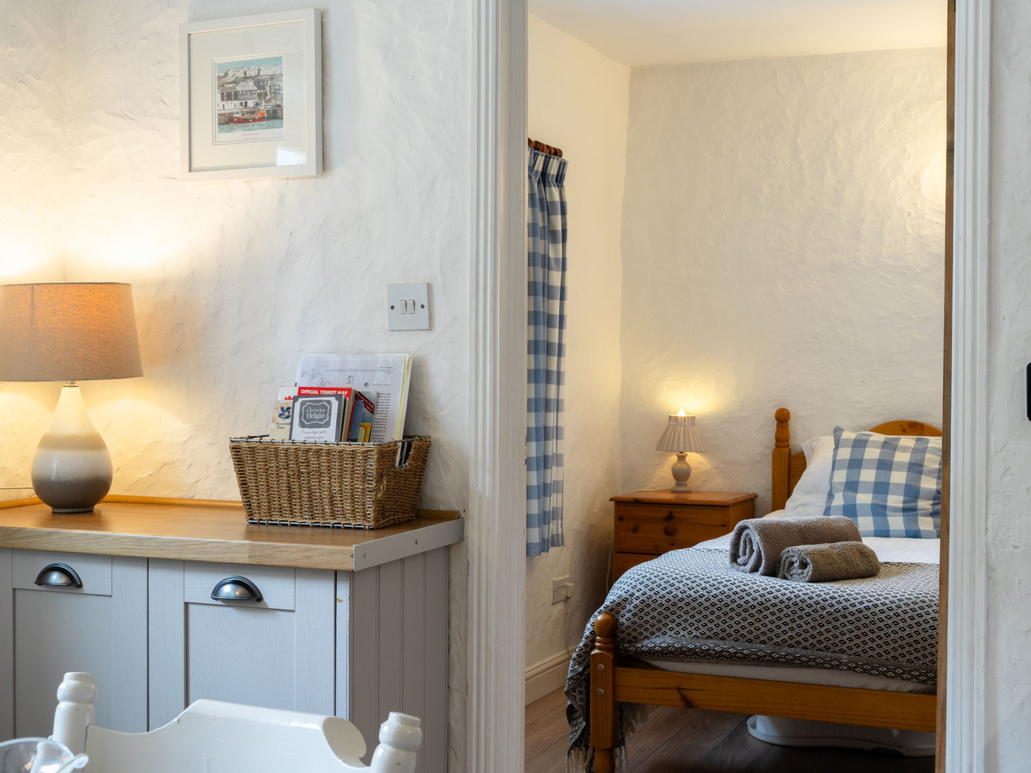 Swallow Cottage - Inside
