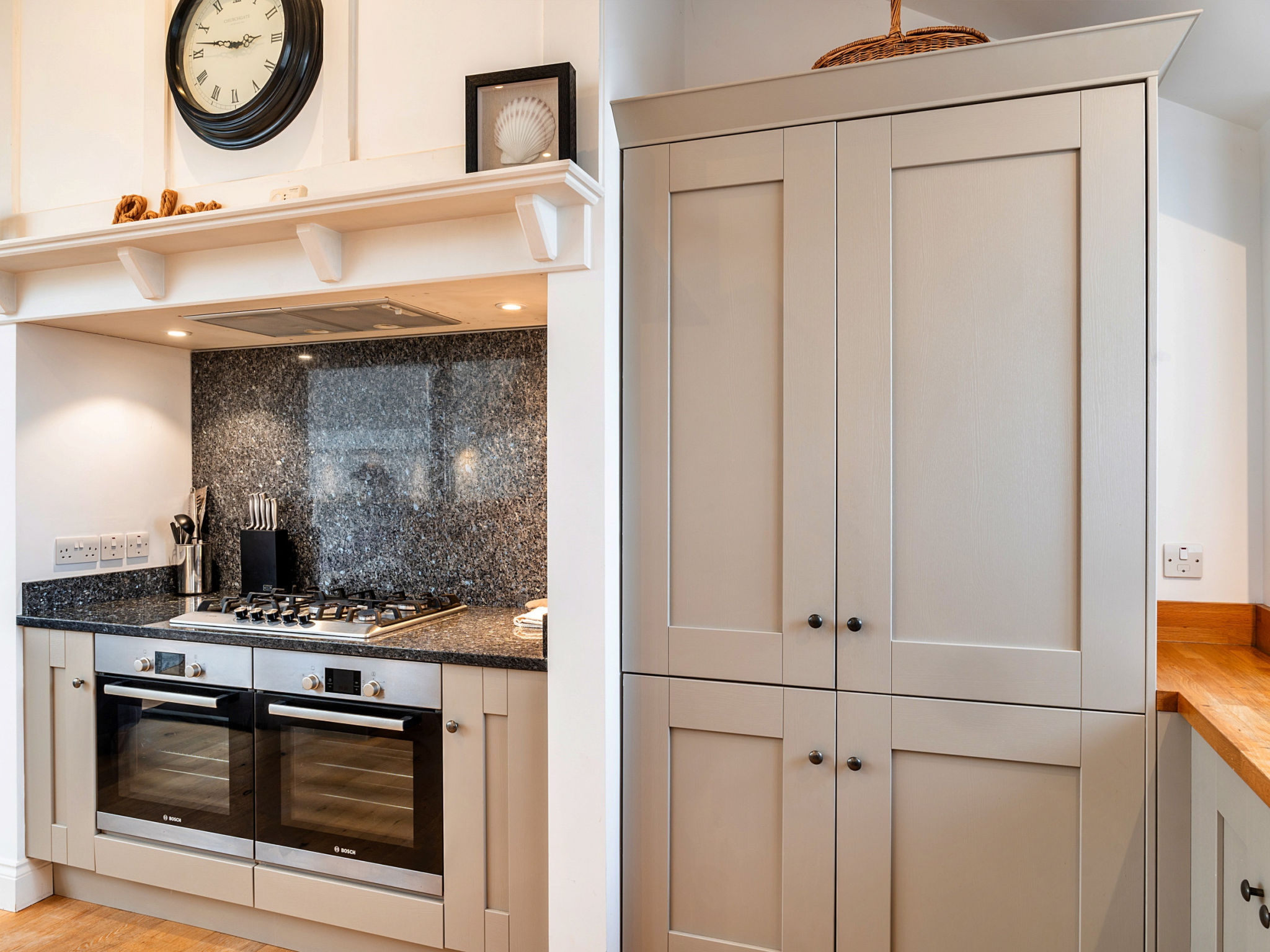 Dingles Cottage-Inside