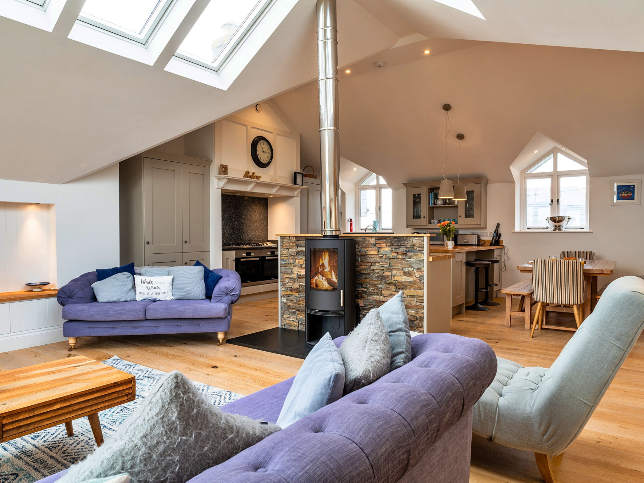 Dingles Cottage-Inside