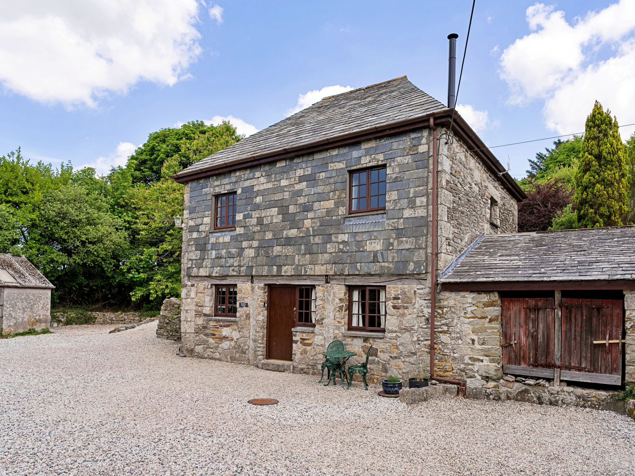 Demelza Cottage-Outside