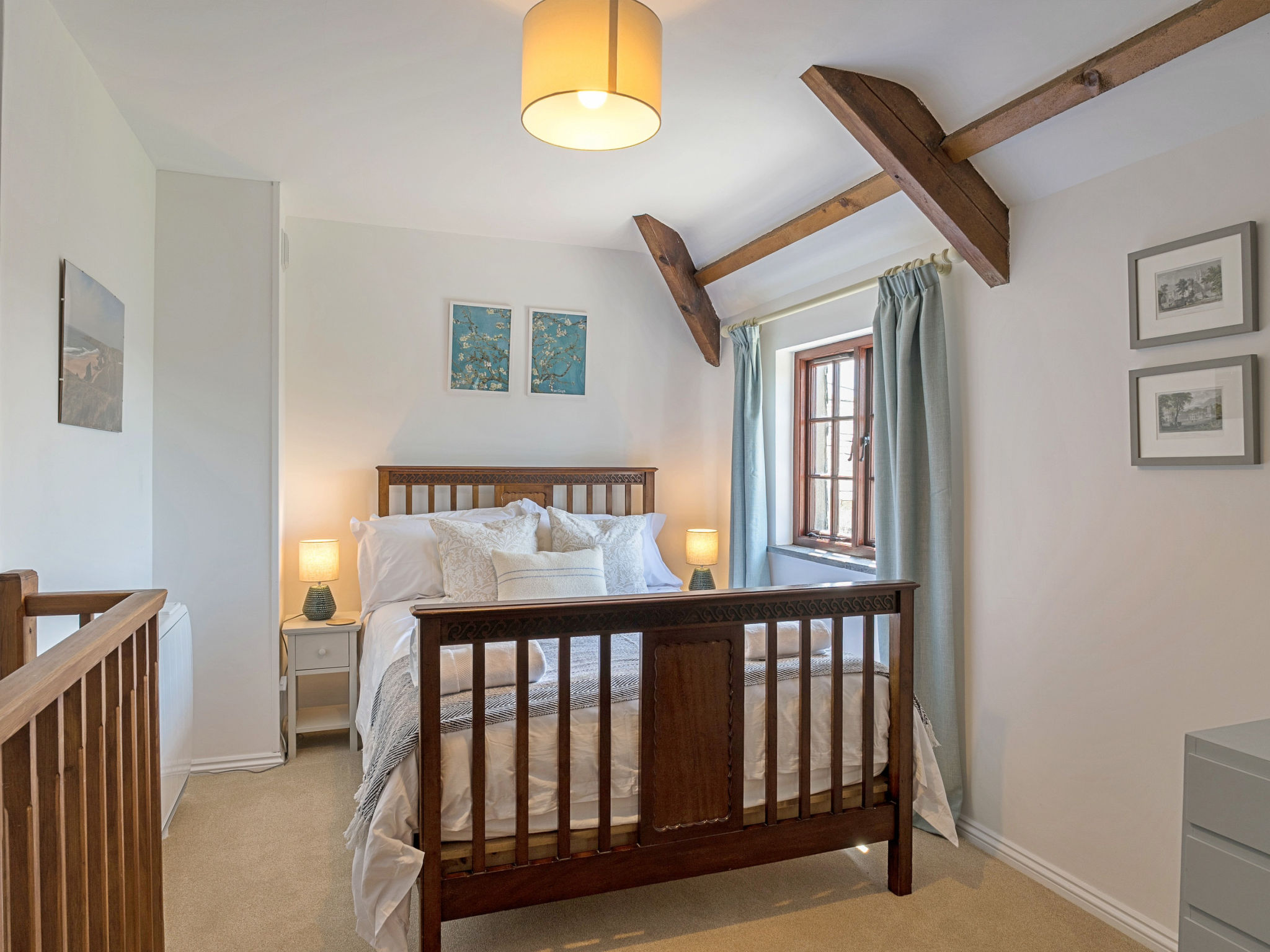 Demelza Cottage-Inside