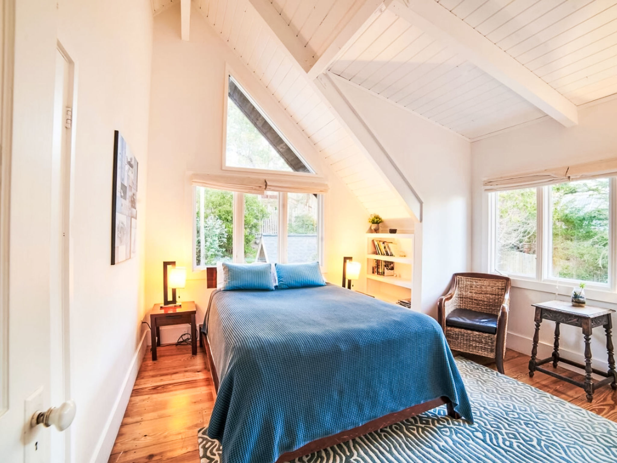 Bellevue Manor - Inside