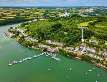 Tideway in Truro: Ruim vakantiehuis voor 5 met whirlpool, vlakbij stad en strand - thumbnail 2