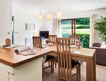 Luxe vrijstaande cottage bij Truro, 1,3 km van zee met verwarmd zwembad - thumbnail 4