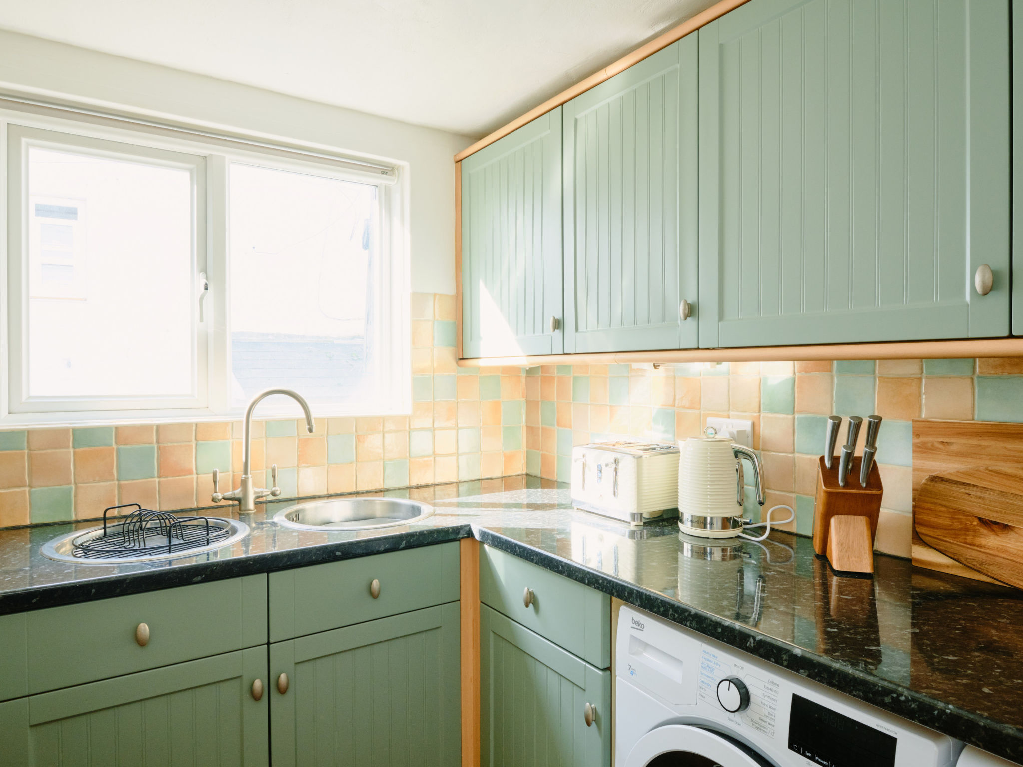 Scallop Cottage-Binnen