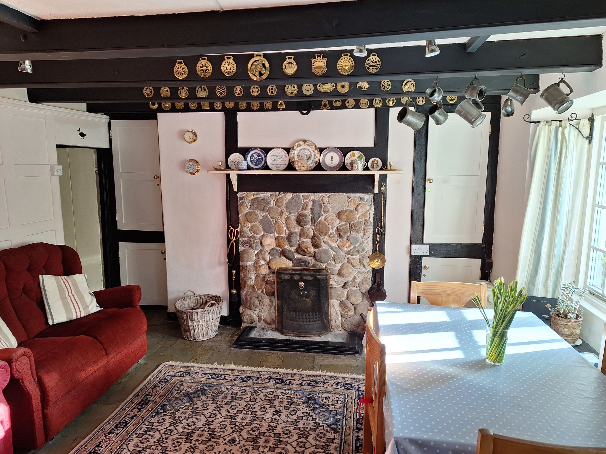 The Old Inn - Image 2