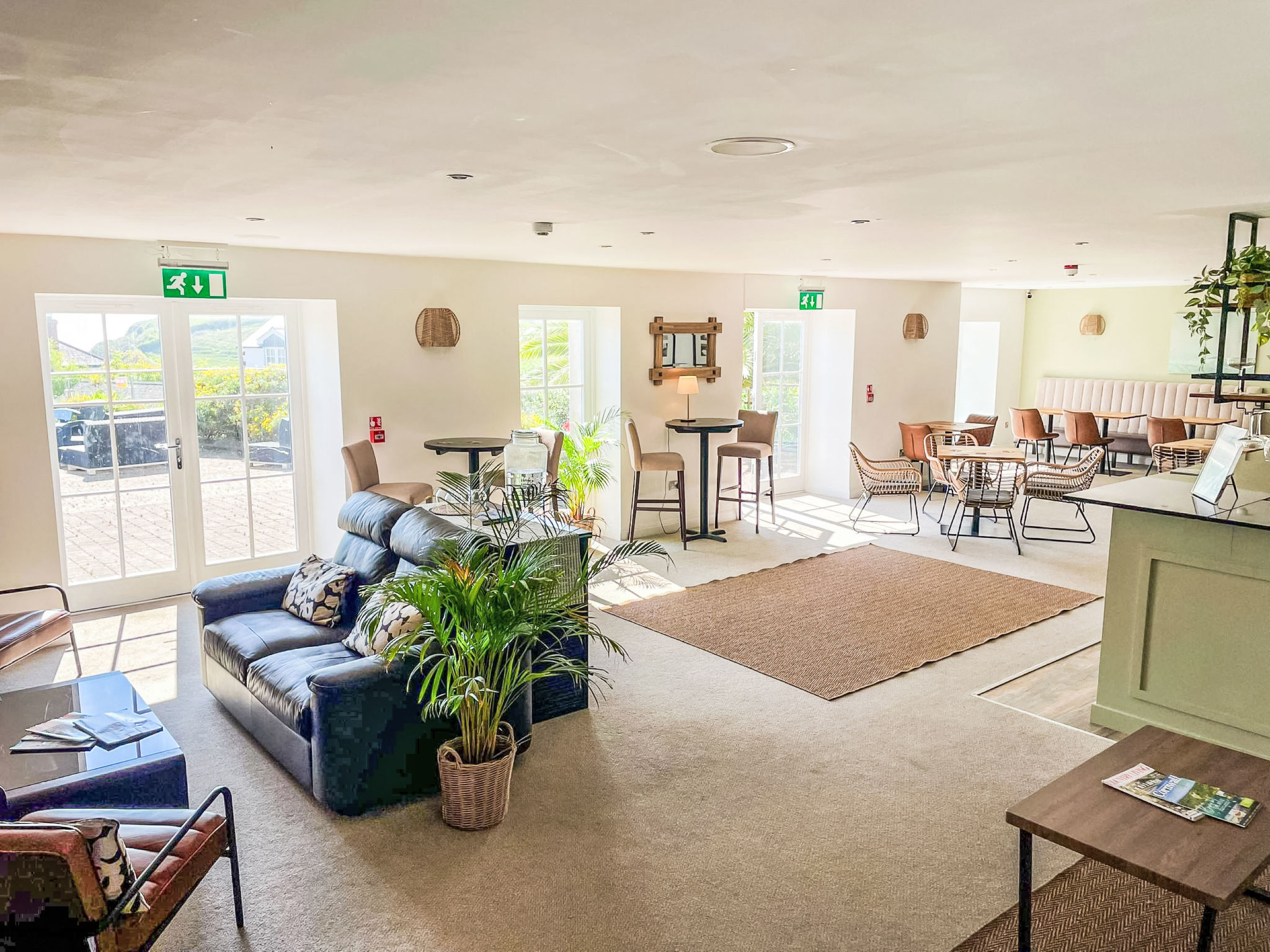 Llawnroc Rooms-Inside