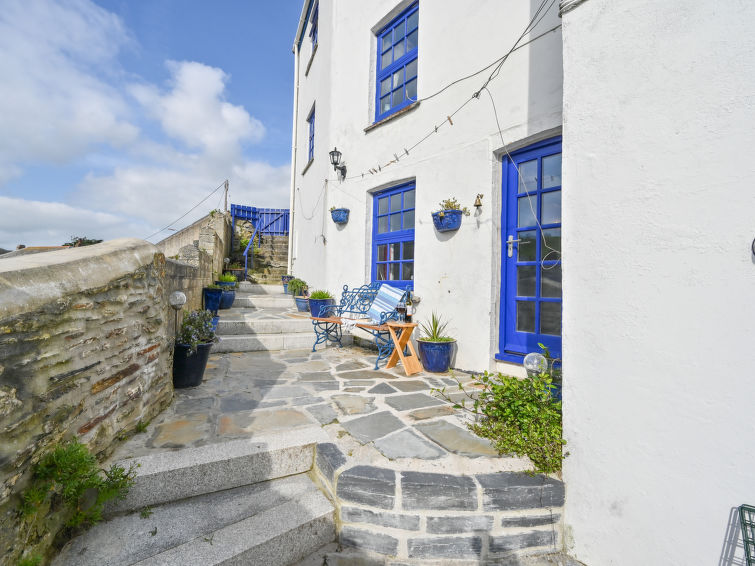 Search and Stay destination Portmellon, England - United Kingdom from AU$ 260. Dolphin Cottage