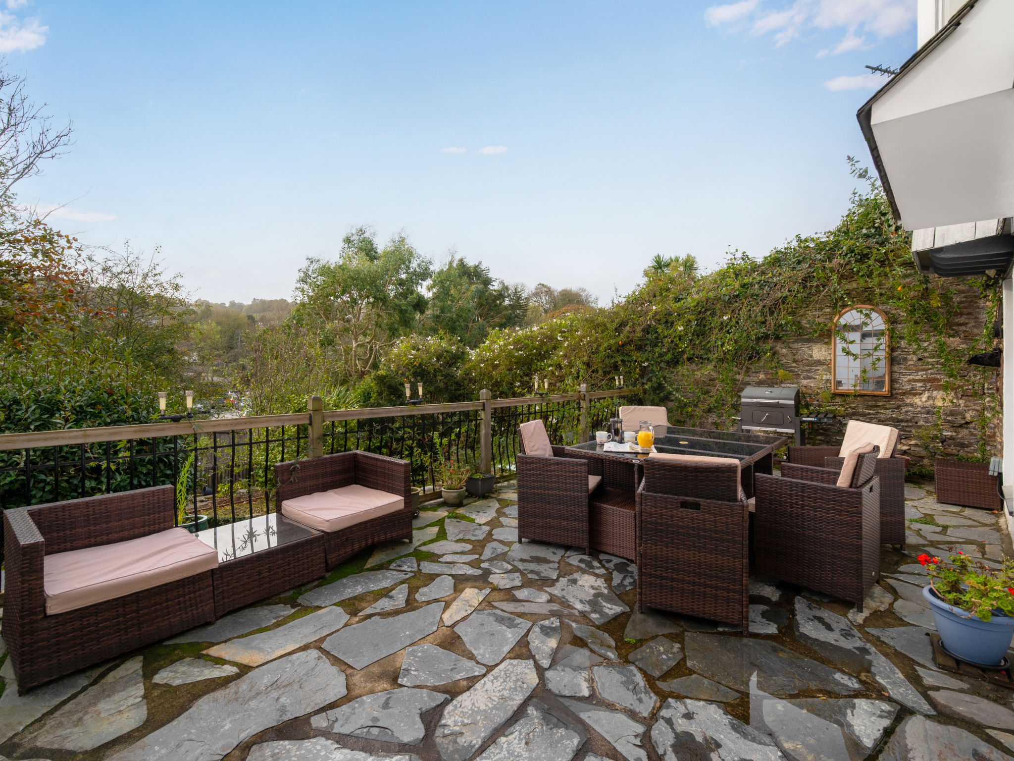 Cherry Orchard House — Terrace (4 of 80)