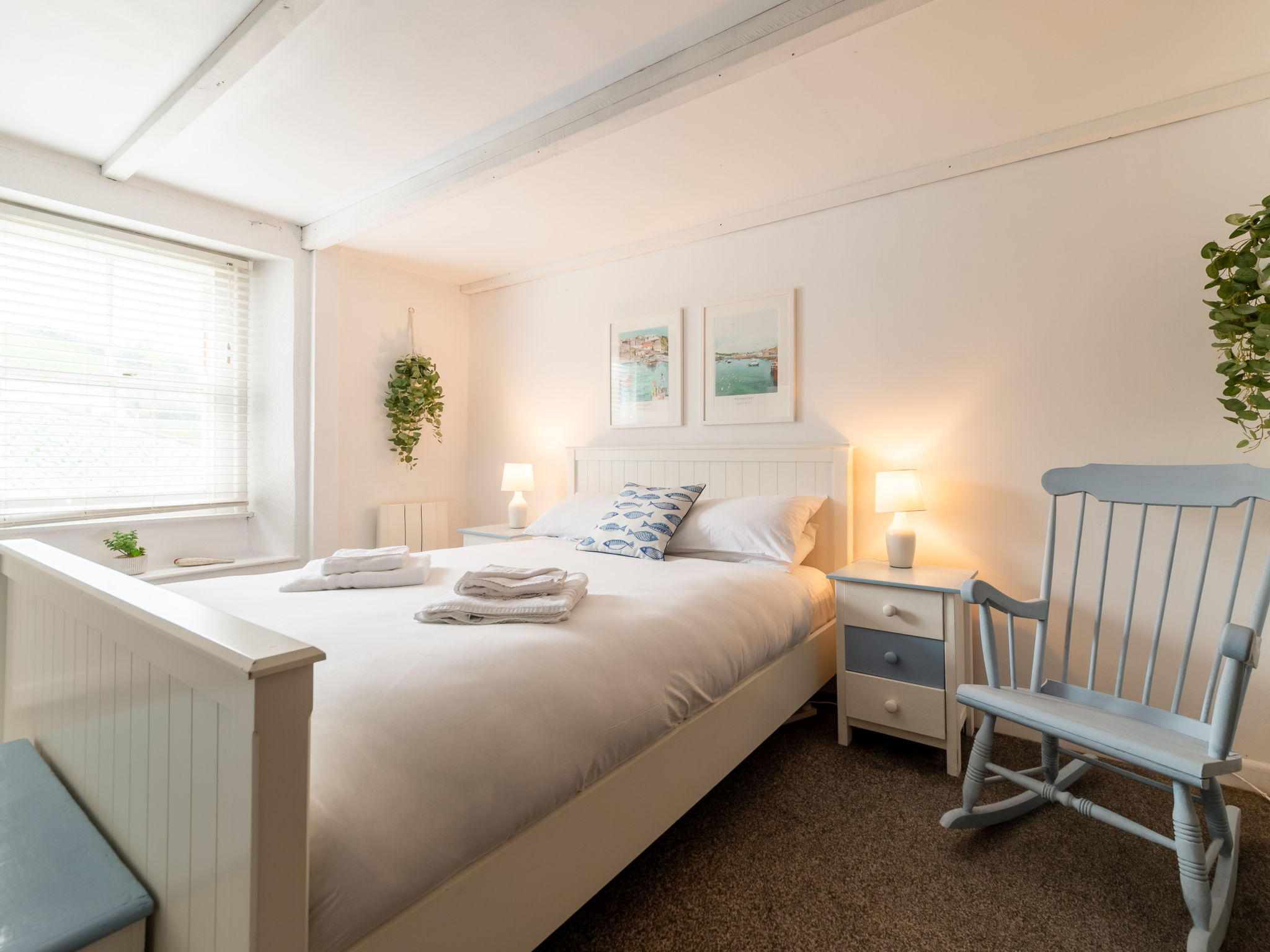 Mermaid Cottage-Binnen