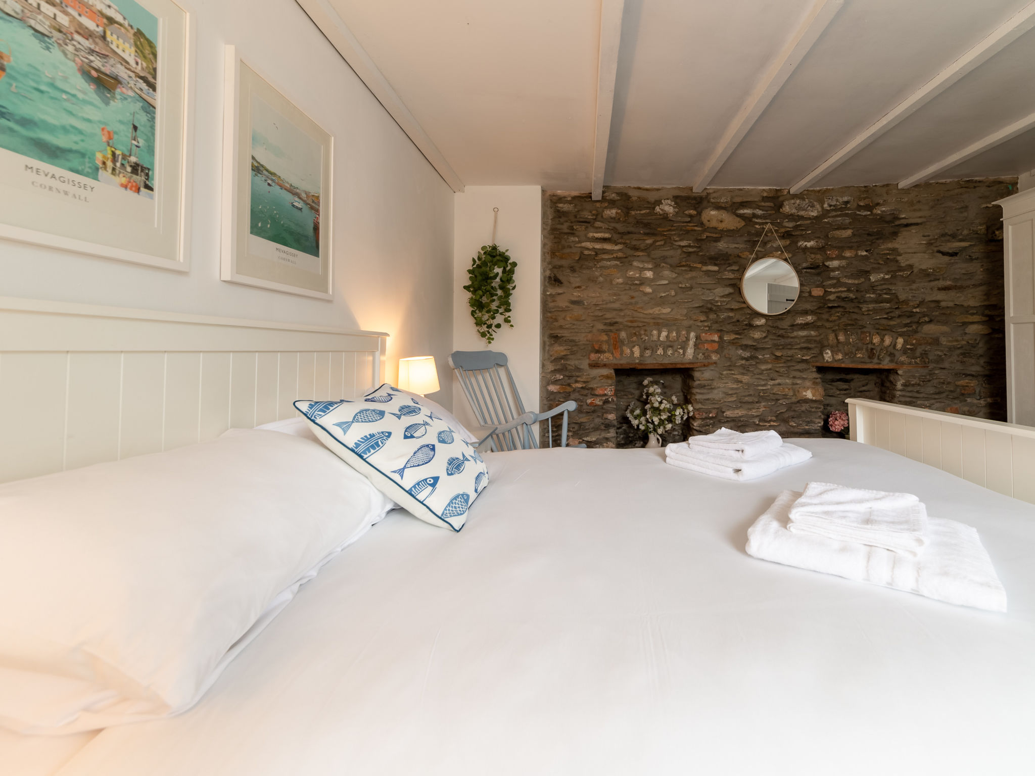 Mermaid Cottage-Binnen