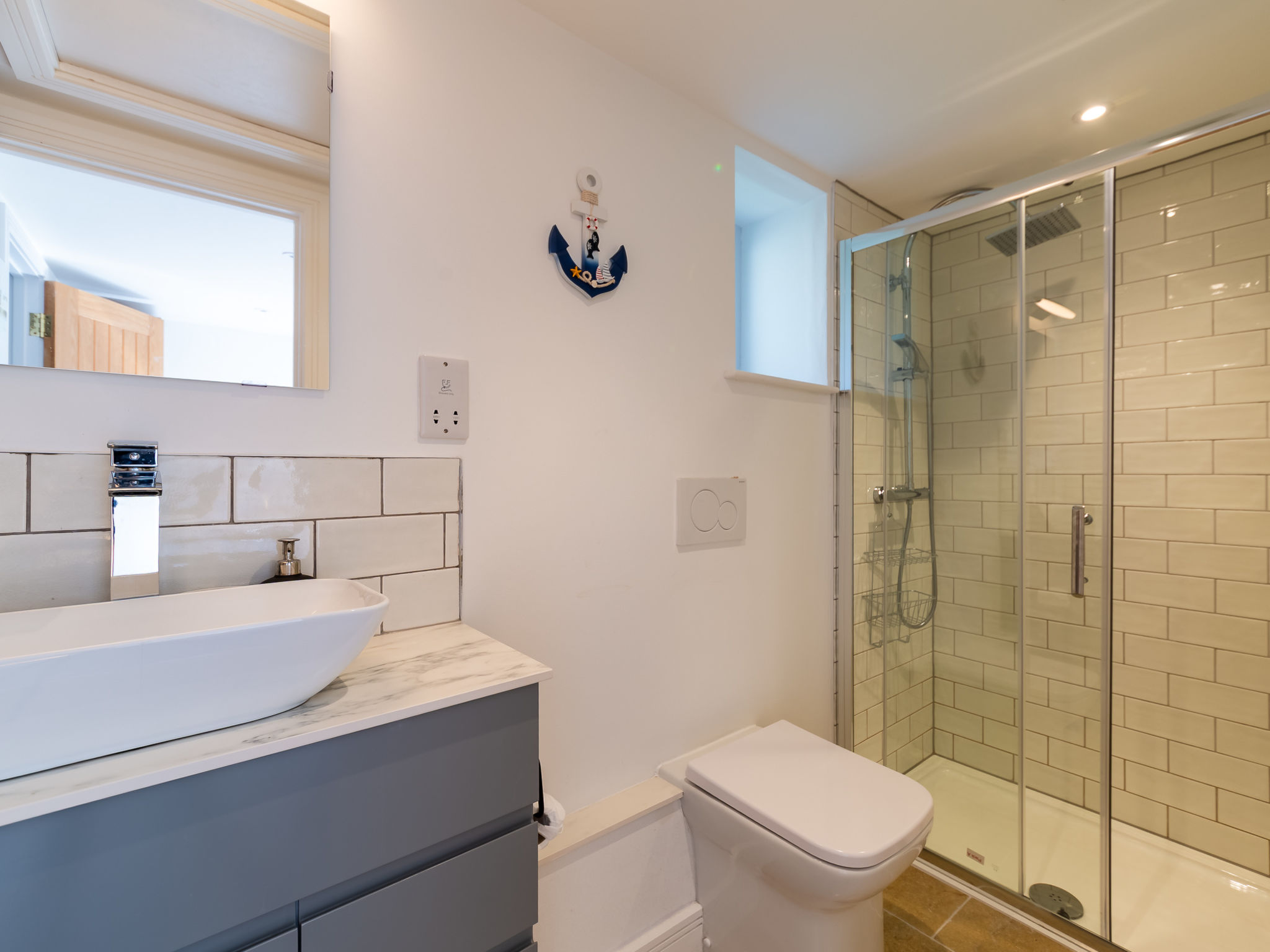 Shanty Cottage-Binnen