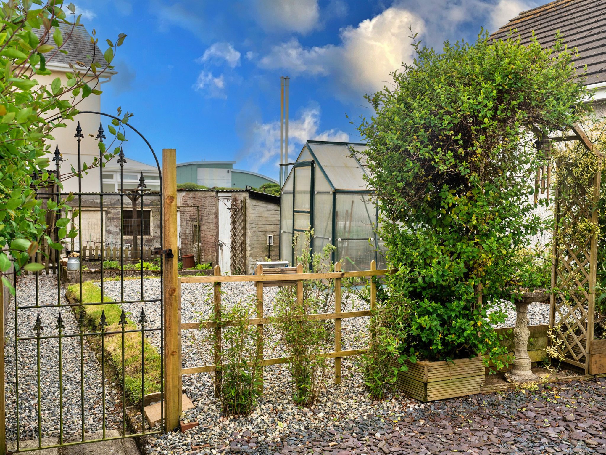Greenbank-Outside