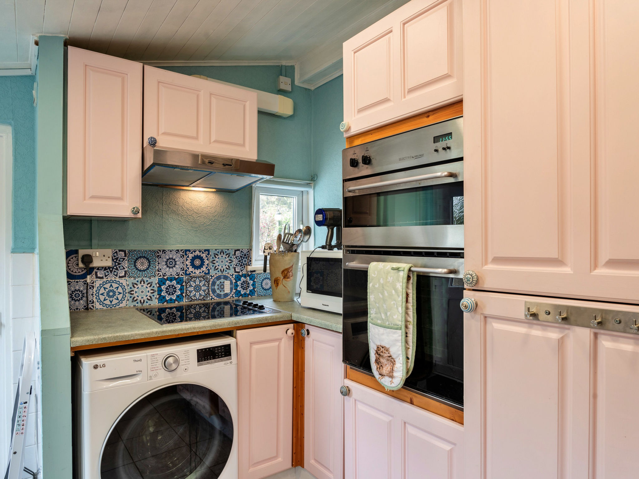 Greenbank-Inside