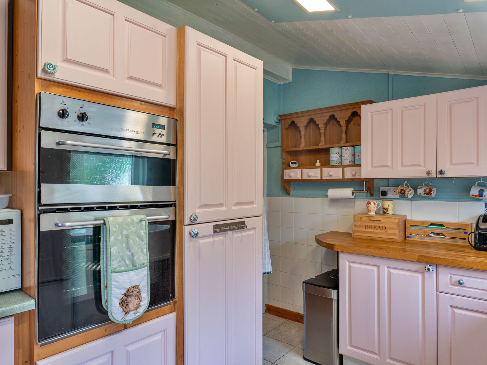 Greenbank-Inside