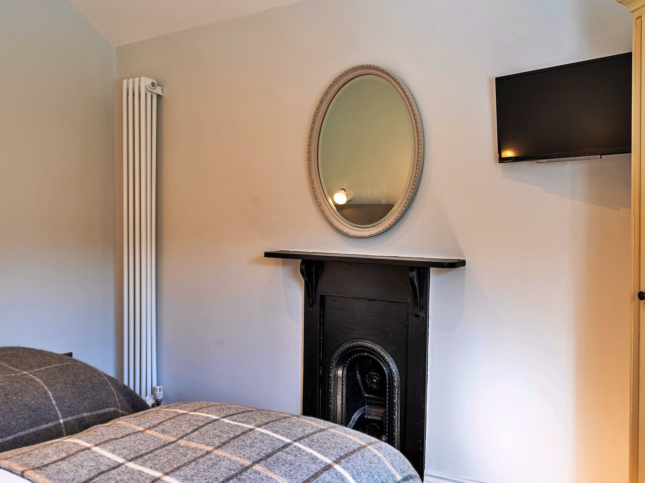Potters Cottage-Inside